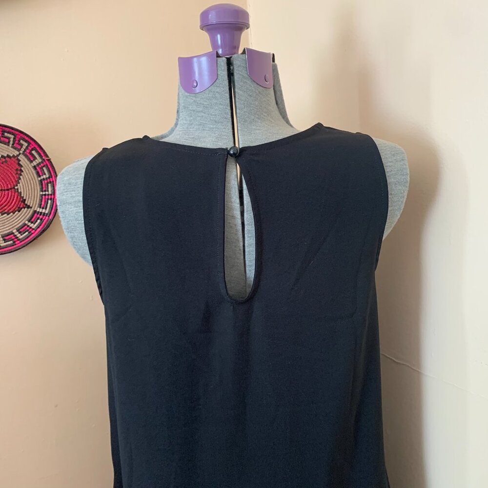 Black Swing Dress Sz M Mini Lined Side Pockets Neckline Slits LBD Classy Minimal - Picture 4 of 7